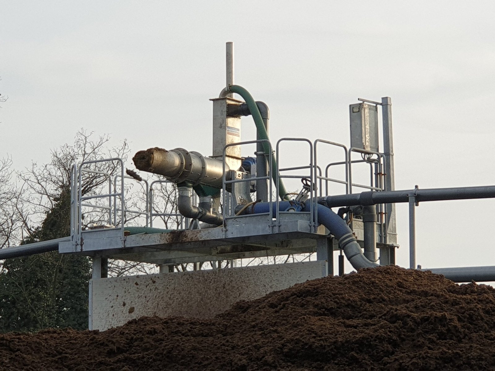 separatore liquami su biogas soc.agr. barbirato salizzole (vr)